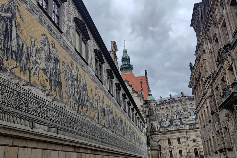 Dresden: Private Tagestour ab Prag mit optionalem Tisa-FelsenDresden: Private Tagestour ab Prag mit ortskundigem Guide