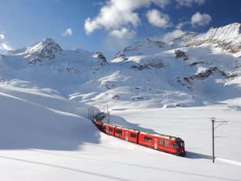 Van Milaan: Bernina Rode Trein naar St Moritz Rondleiding