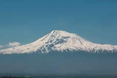 Climbing Mount Ararat 2025
