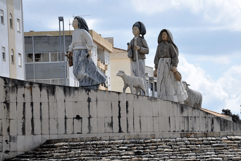 Amazing Private Half-Day Tour to Fatima From Lisbon Amazing Private Half-Day Tour to Sanctuary of Fatima