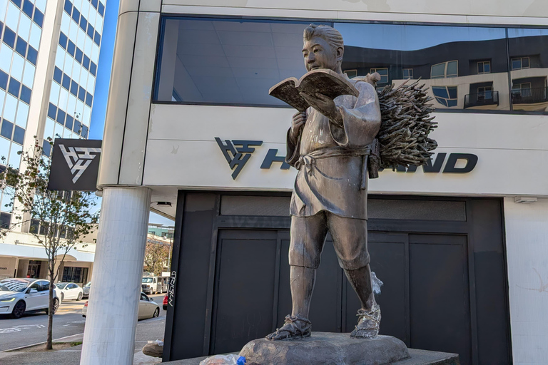Los Angeles: Little Tokyo, Murals and Skyline