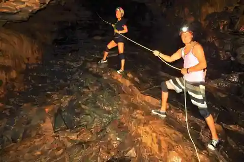 Mantle Cave Adventure - Explorando os segredos da natureza