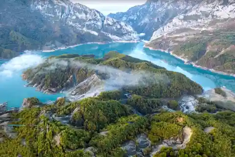Tirana: Bovilla Lake Hiking Experience Half-Day Tour