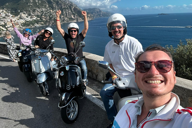 Sorrento Coast: Discover Hidden Gems by Vespa with a Buddy