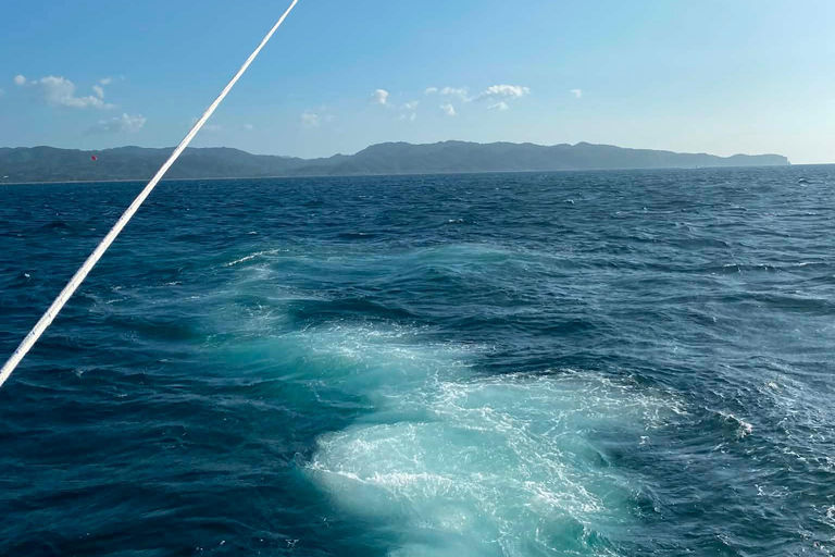 Boracay: 2 Days of Thrills, Culture & Island Fun
