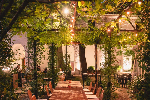 夜间巴士观光：布宜诺斯艾利斯的神话和传说