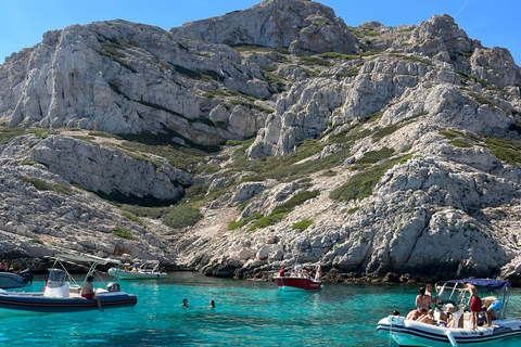 Marseille: Rent a private boat with a skipper private boat trip to calanques du frioul