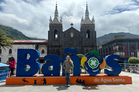 De Quito: Explore Cotopaxi e Baños em um dia