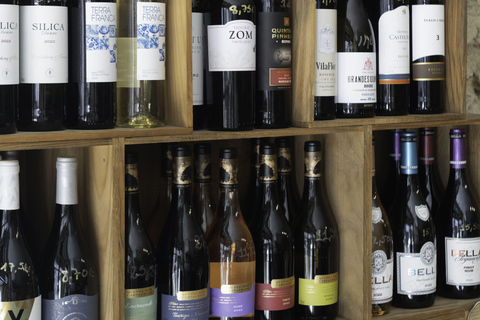 Porto: Cheese and Port Wine Tasting in a Unique Place