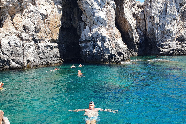 Faliraki: 2-Hour Paddleboard & Snorkeling Experience