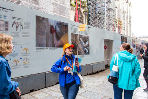 Paryż: Wycieczka piesza Notre Dame z wejściem do kryptyNotre Dame Outdoor Walking Tour z wejściem do krypty w języku hiszpańskim