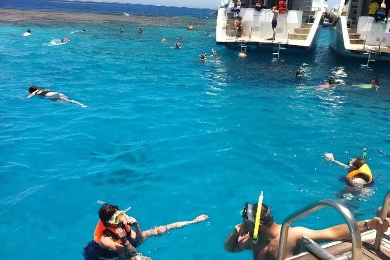 Sharm El Sheikh: Ras Mohamed Snorkeling & Diving Boat Trip Ras Mohamed & White Island – Snorkeling Package