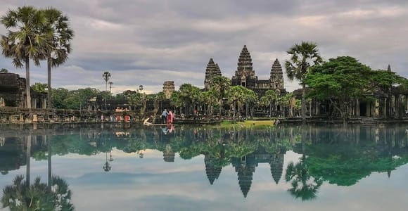 Angkor Wat, Bayon, Ta Prohm & APOPO Experience