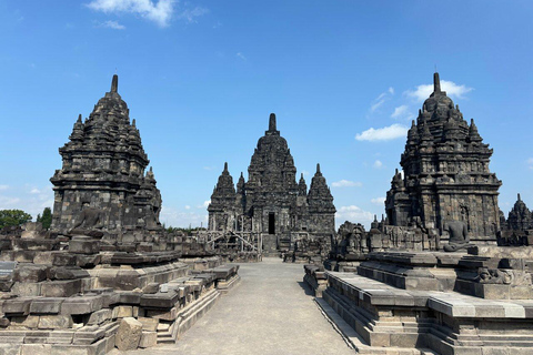 Bali: 5 Days Ijen, Bromo, Borobudur and Prambanan To Jakarta