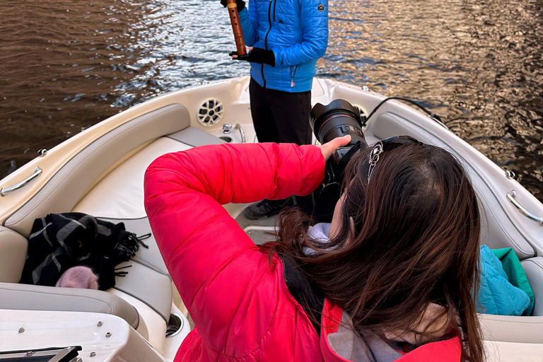 Jezioro Powell: 2-godzinny rejs wycieczkowy łodzią po kanionie AntylopyJezioro Powell: Wycieczka fotograficzna do Kanionu Antylopy małą łodzią