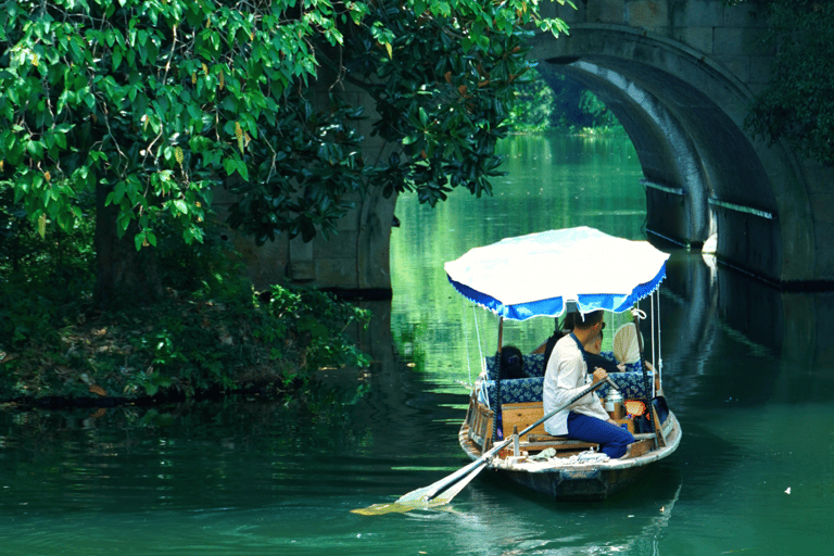 West Lake Yuloh-boot in Hangzhou