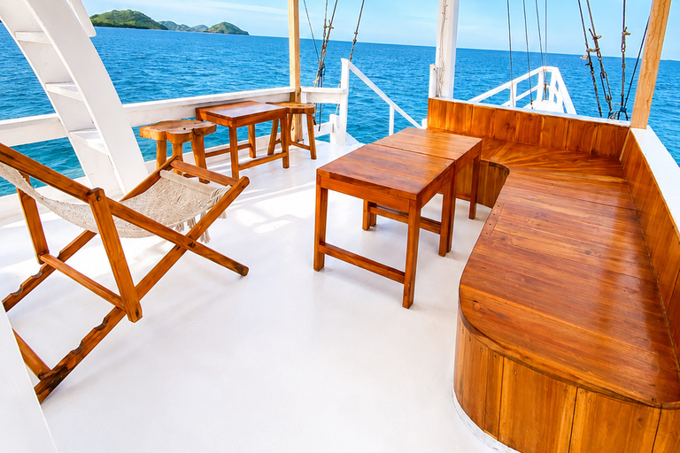 Labuan Bajo: 3-Day Komodo Sailing Ocean View Cabin All Fees Standard Boat | Sharing Room Ocean View | Tiket not Included