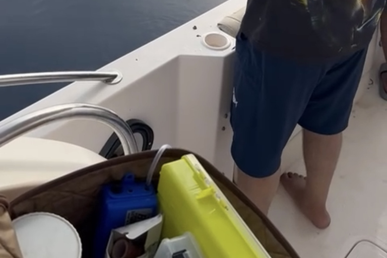 Yeda: Excursión de pesca deportivaJeddah: Viaje de pesca deportiva