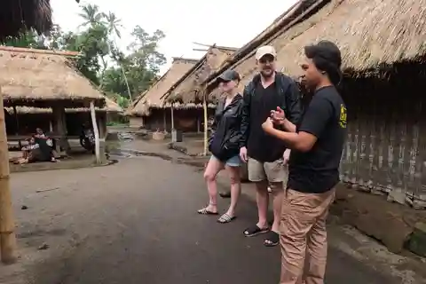 Excursão de dia inteiro de Mataram ou Senggi para as cachoeiras de Senaru