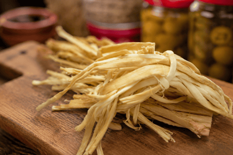 Tbilisi: Khinkali Kitchens Food Tour with 12+ Tastings
