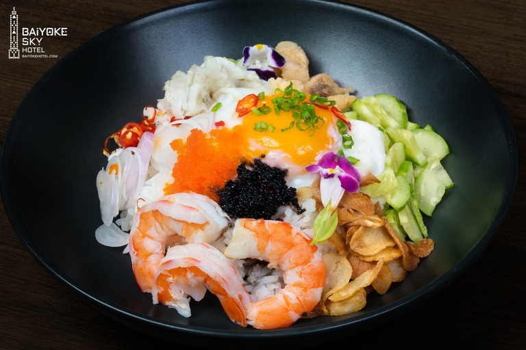 Bangkok : Baiyoke Sky Lunch 82nd Floor Crystal Grill Buffet