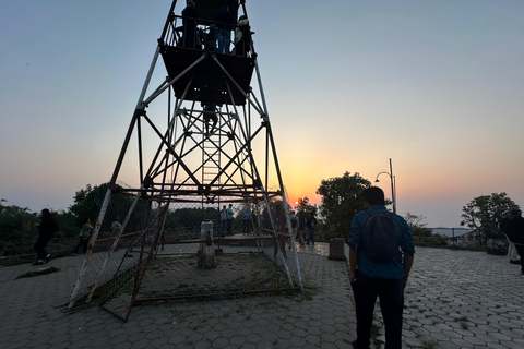 Kathmandu: Nascer do sol em Nagarkot e caminhada até Changunarayan