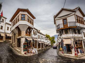 Tur och guide Blue Eye- Gjirokaster