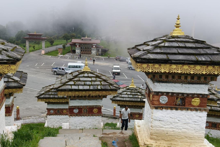 7-Days in Bhutan with River Rafting, Farm Lunch & Stone Bath