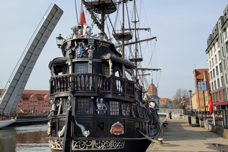 Gdansk : Croisière aller-retour guidée vers Westerplatte