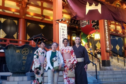 Tokio: Tour gastronómico a pie por la calle Kappabashi y Asakusa