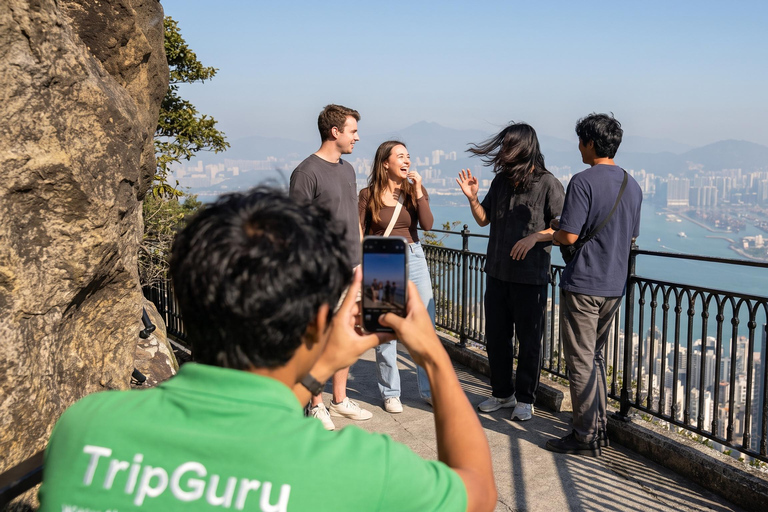 Hong Kong: Victoria Peak Guided Walking Tour Private Tour