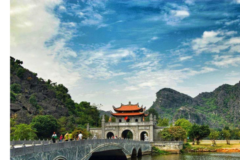 Incredible Mai Chau - Puluong - Ninh Binh: 3 Days, 2 NightsShare a dormitory in Pu Luong and a private room in Tam Coc