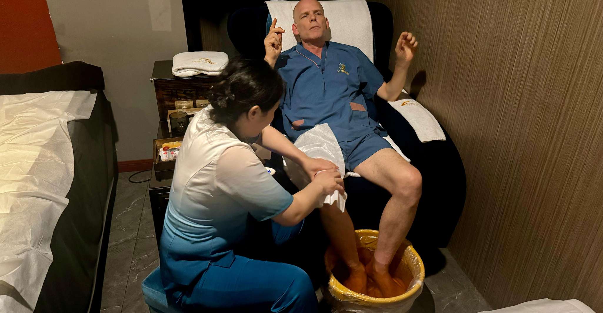 Shanghai:Authentic Chinese Body/Foot Massage, Hair& Head SPA photo 10