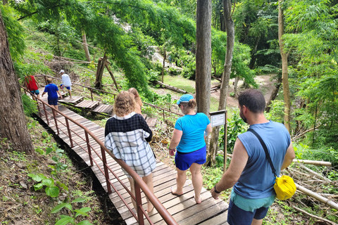 From Chiang Mai: Dantewada, sticky Waterfalls & temple Tour From Chiang Mai: Dantewada, Sticky Waterfalls & Wat Banden