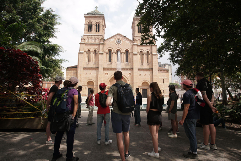 Excursão a pé pelo centro histórico de Medellín