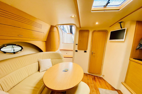 Lisbon Premium Yacht - Historic landmarks & Golden Sunset Lisbon by On Tales, Full day - 6.5 hours