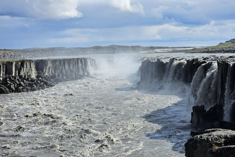 From Akureyri: Lake Mývatn & Dettifoss Private Tour