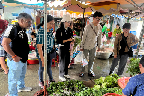 Privétour met kookles en vrouwelijke gids in Ho Chi Minh