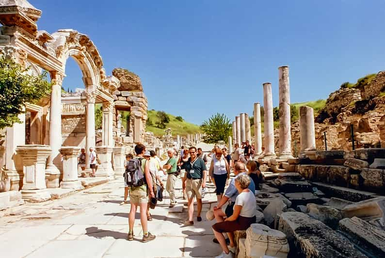 Pamukkale And Hierapolis Full Day Tour From Bodrum GetYourGuide