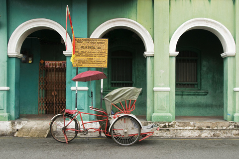 Penang: Giro in trishaw e tour gastronomico degli Hawker Center