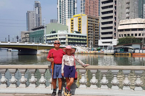 Manila Twilight in Intramuros: Love &amp; War Night Walk Tour