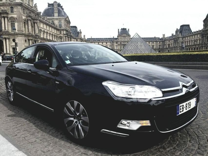 Paris : Transfert privé standard depuis ou vers l'aéroport CDG