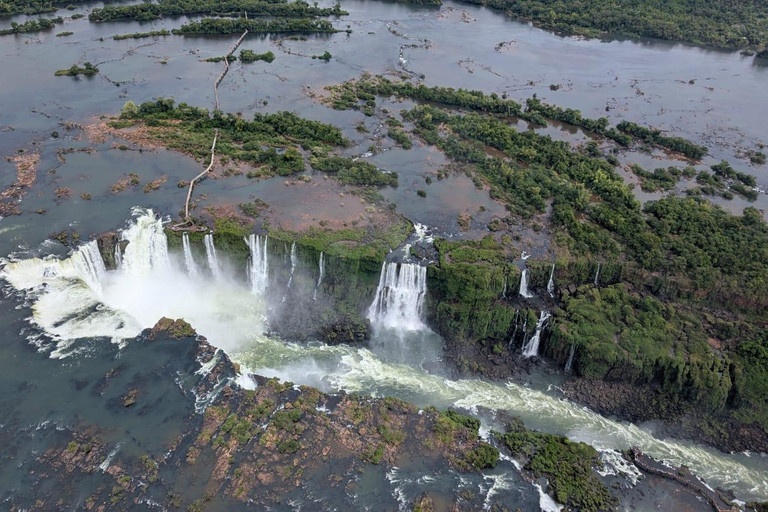 Iguazu: 2-Day Private Tour of Brazil, Argentina and Paraguay