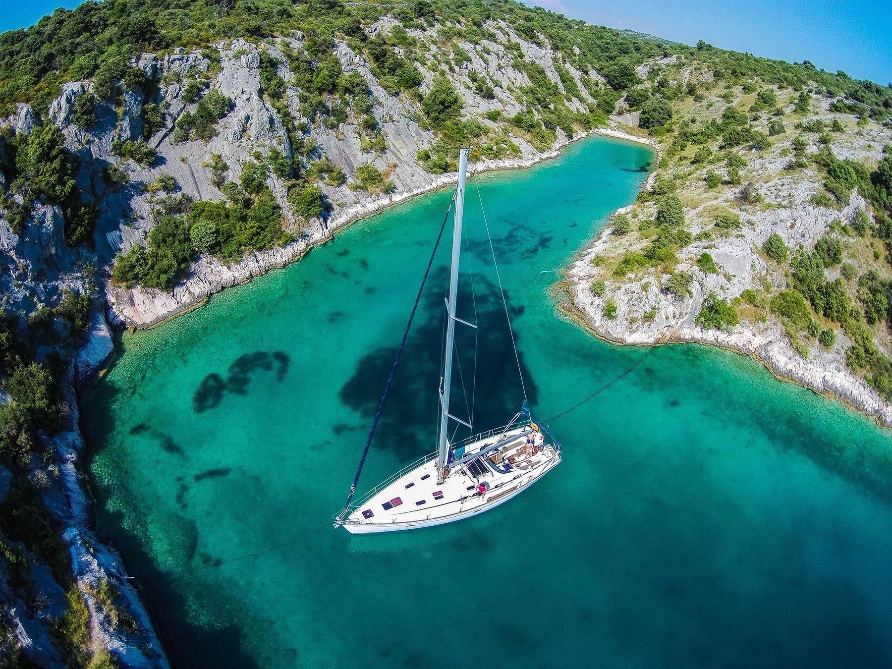 Rhodos: Semi-Private Segelkreuzfahrt zu berühmten Buchten