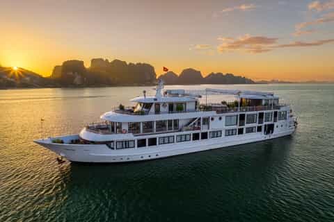 Hanoi: 3-Day 2-Night Halong-Bai Tu Long Bay 5-Star Cruise - Image 3