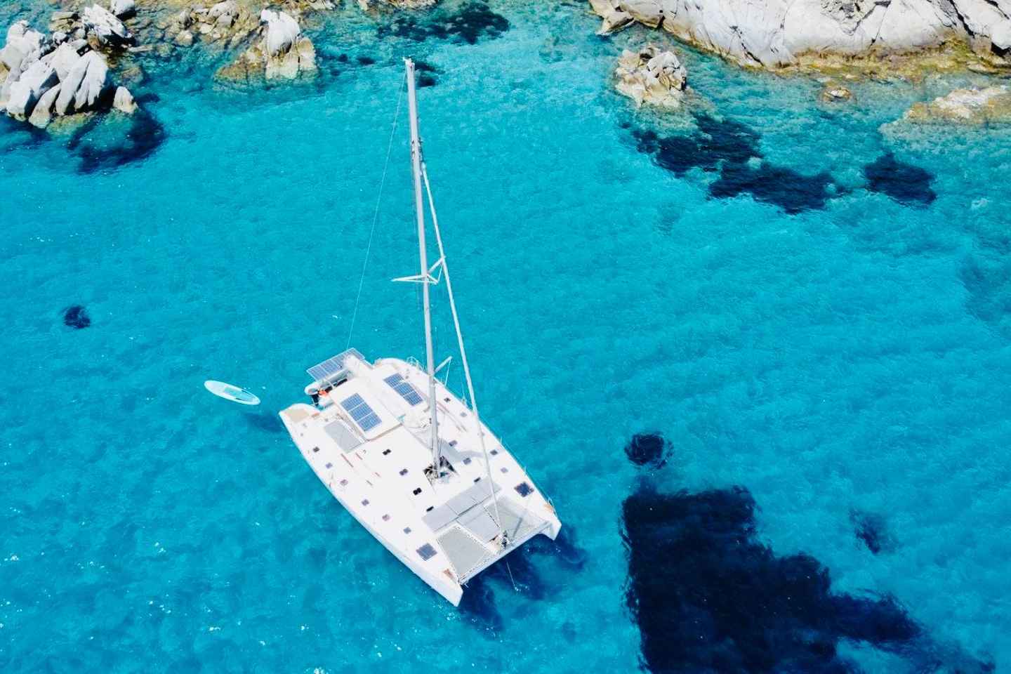 Mykonos: Catamaran Cruises with Lunch and Drinks - Shared Half-Day Catamaran Cruise with Lunch and Drinks