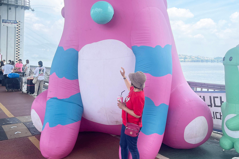 Seoul: Han River Bike Ride with Ramyeon Experience Seoul: Han River Bike Ride with Ramyeon Lunch