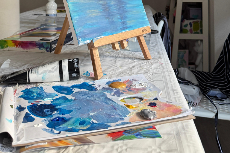 Alicante: Kunsttherapie-Workshop „Wein &amp; Malen”Alicante: Kunsttherapie-Workshop „Wein &amp; Malen“