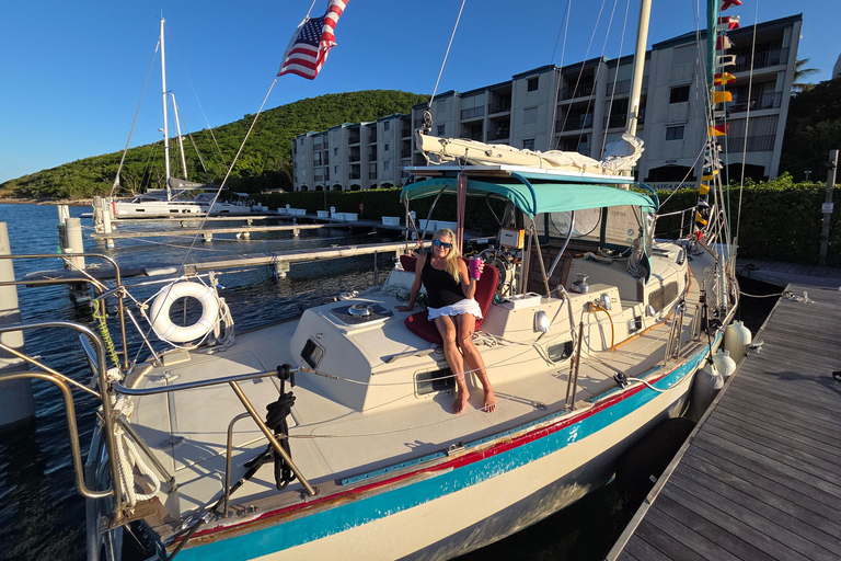St Thomas: Jeep Tour & Sailing Snorkel Cruise Combo St Thomas: Jeep Tour & Sailing Snorkel Cruise Combo