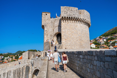 Tour a piedi delle mura della città, dello Stradun e della città vecchia di DubrovnikTour con guida locale che parla la tua lingua